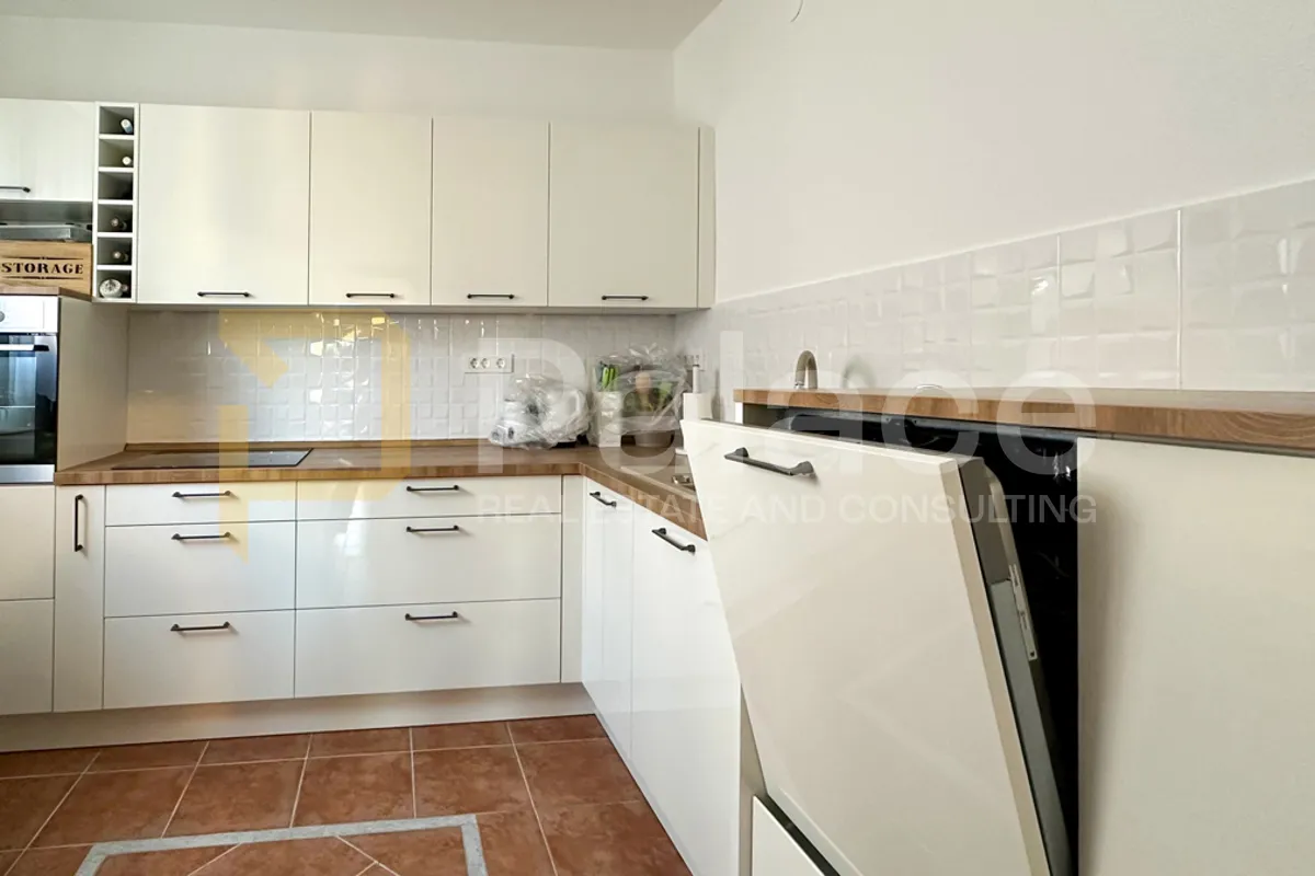 prilika apartmanska kuća na viru 200m2 - slika 22