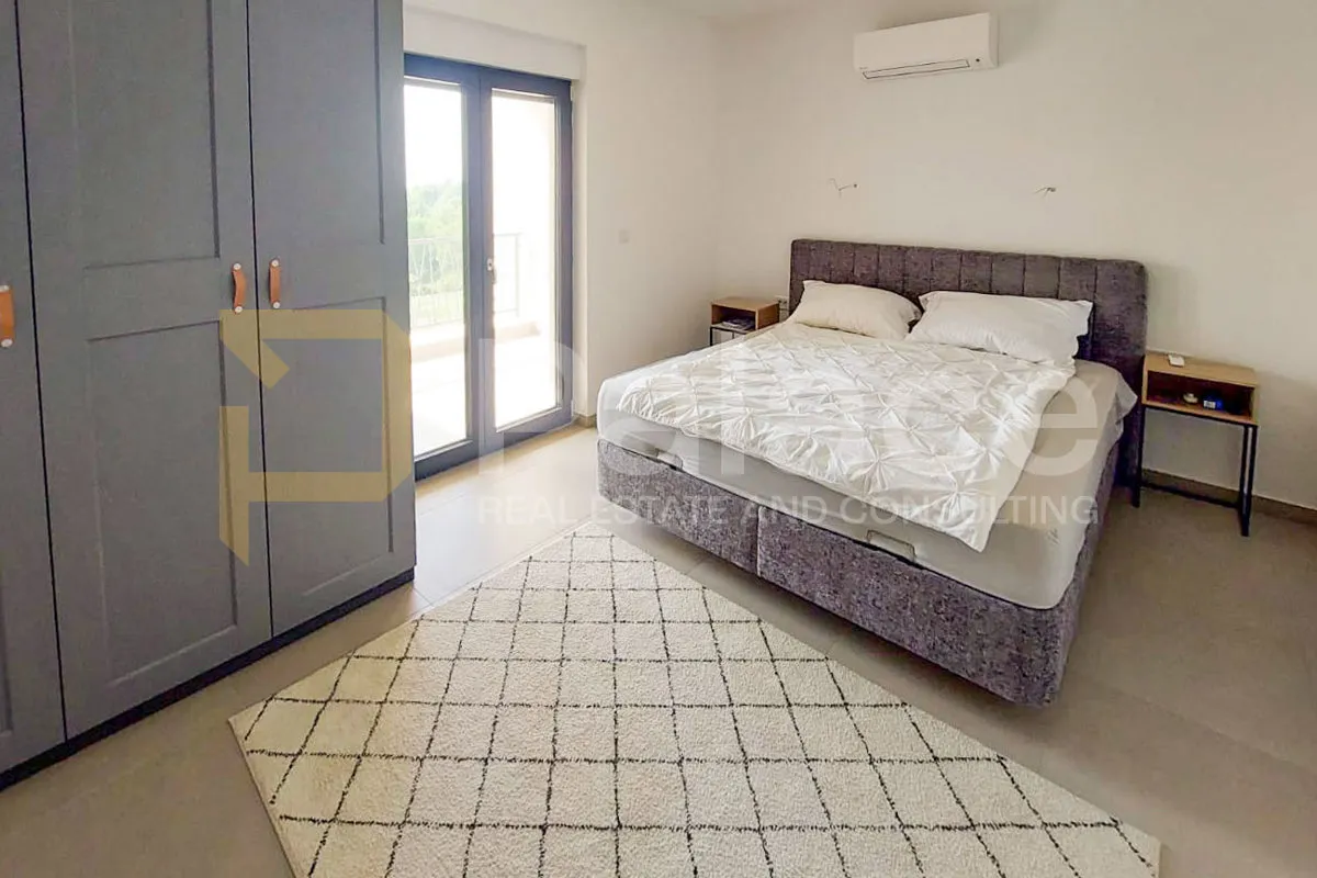 luksuzan dvoetažni stan u dvojnom objektu s bazenom 240m2 - slika 21