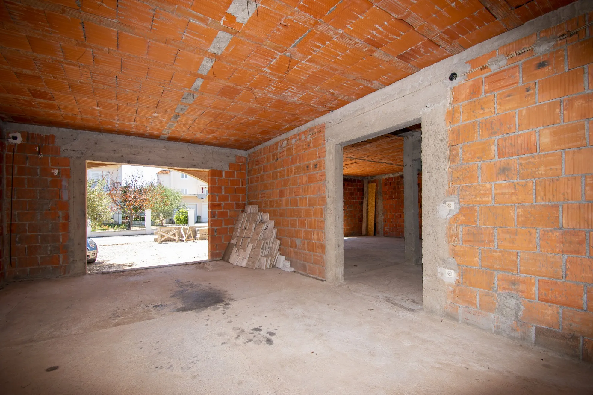 nezavršena zgrada na brodarici, 413,57 m2 - slika 7