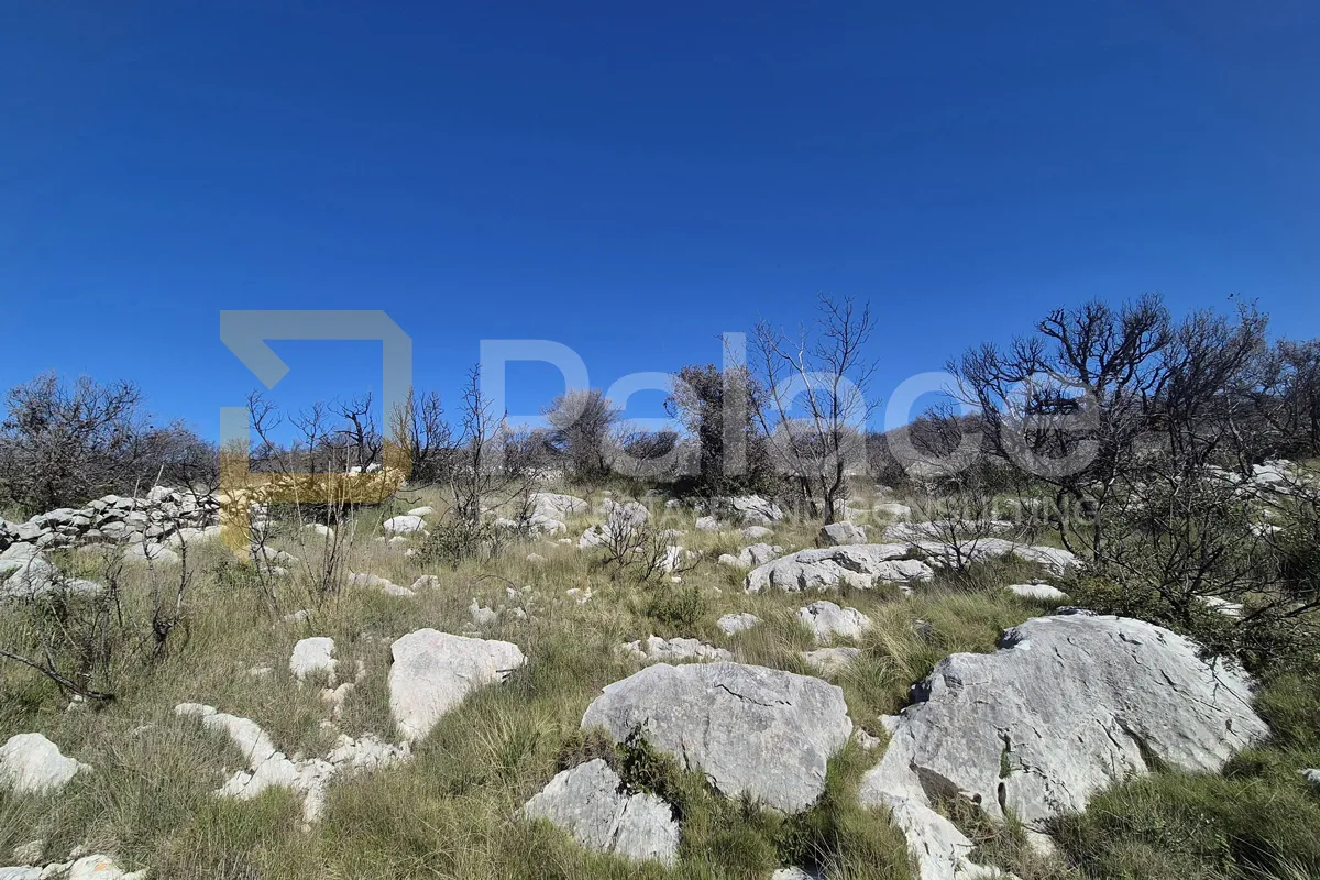 poljoprivredno zemljište u primoštenu 4 584 m2 - slika 8
