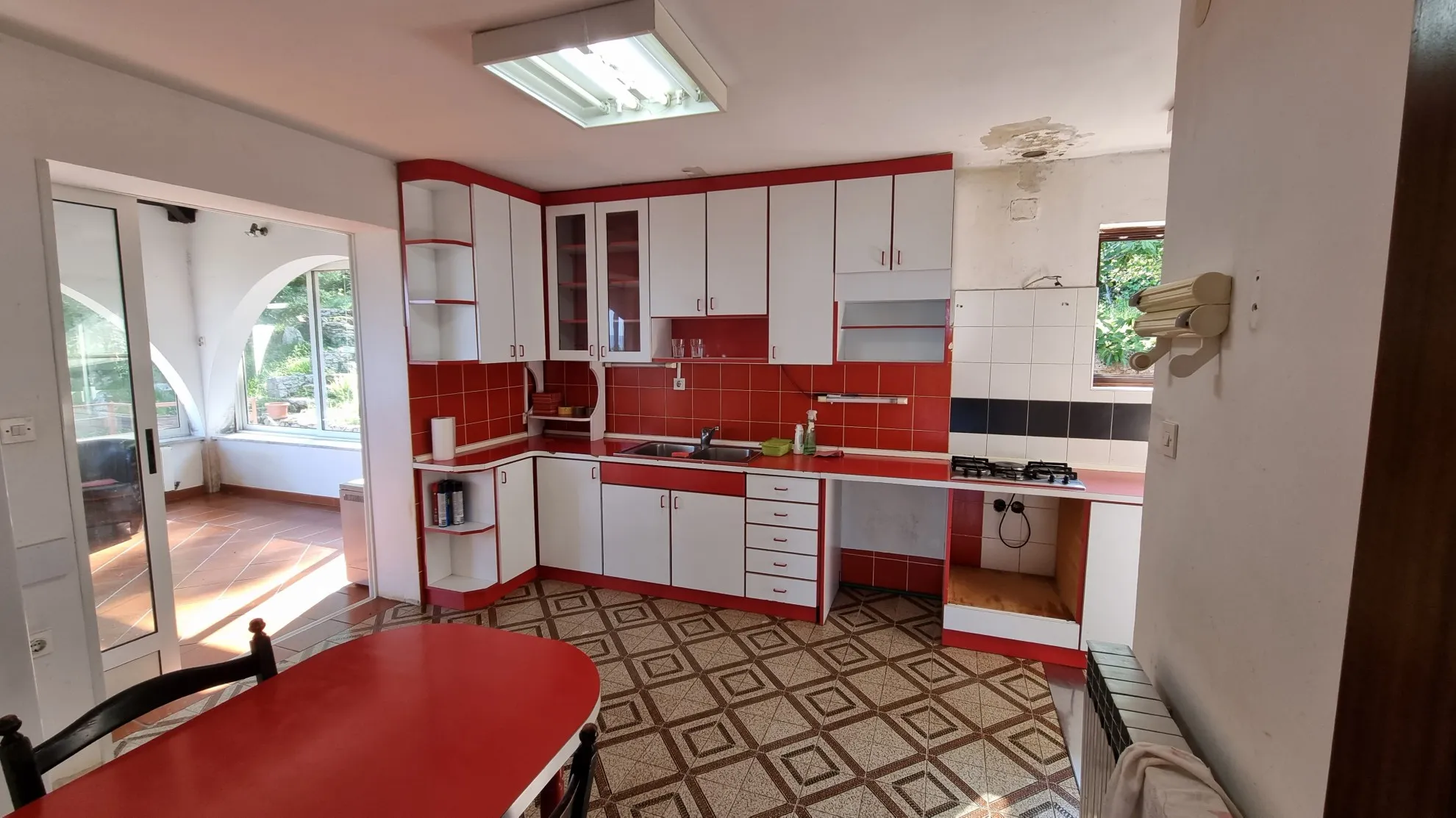 kuća s predivnom okućnicom i pogledom na more, mošćenička draga - slika 2