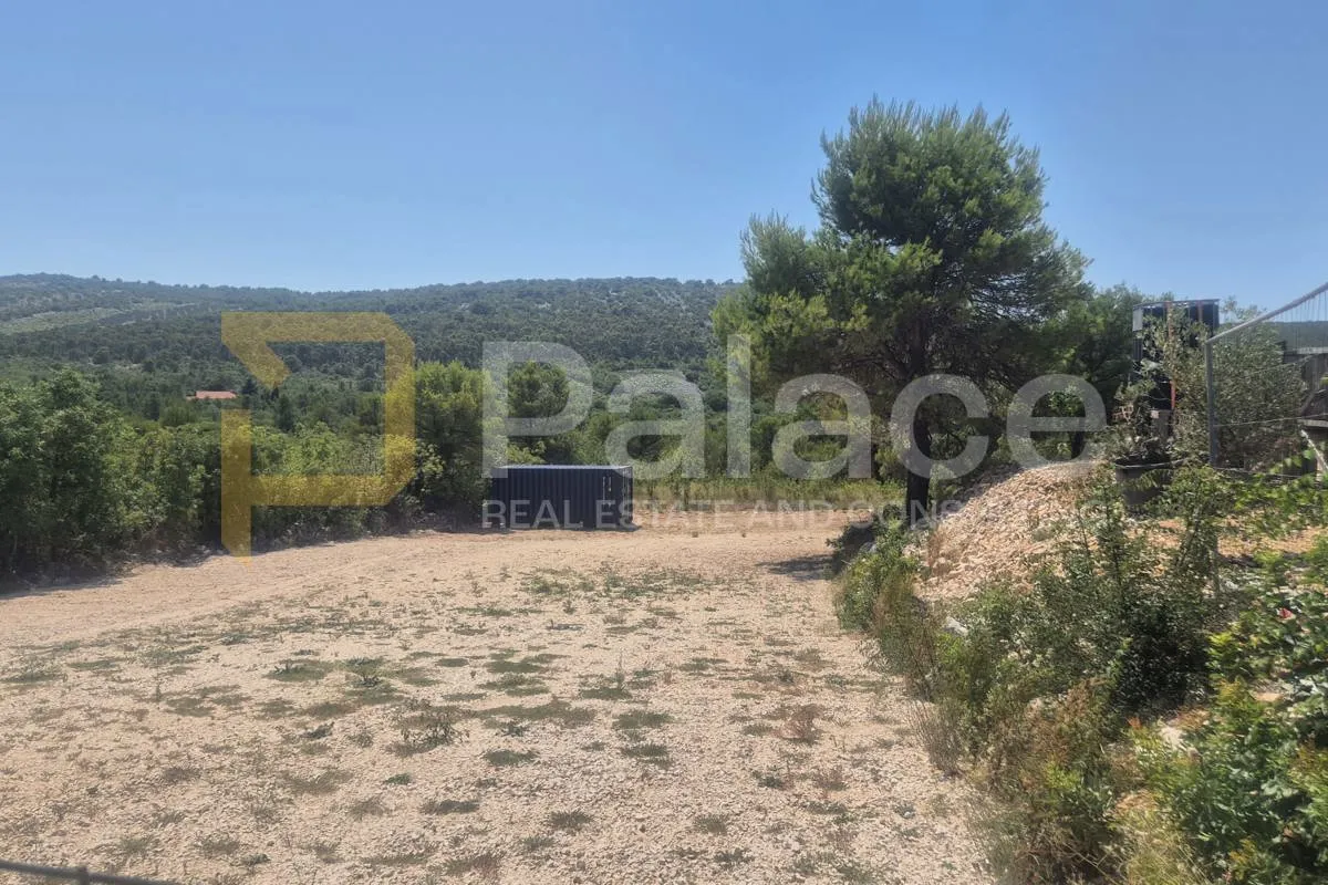 građevinsko zemljište uz put, kruševo 1.537m2 - slika 2