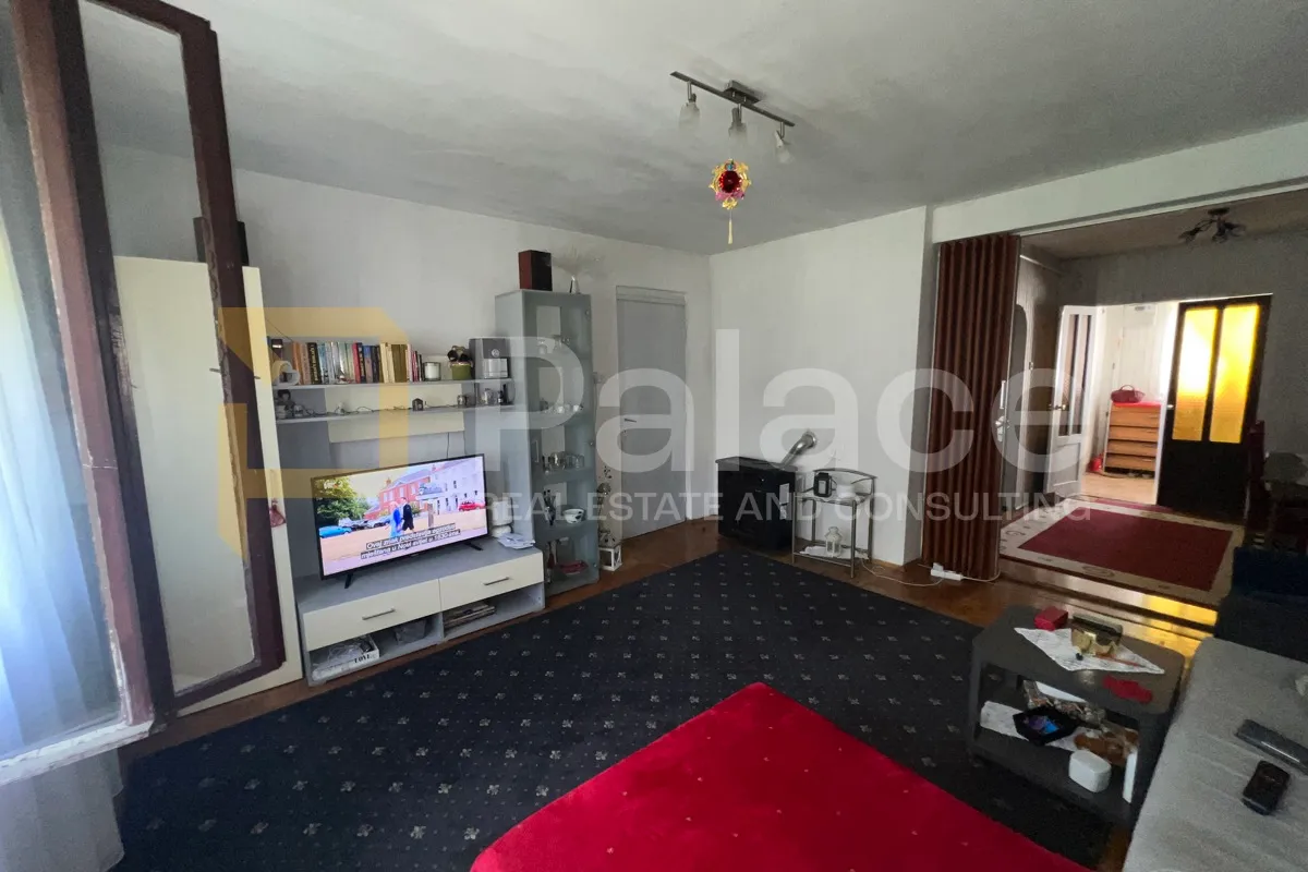 zagreb - dubec: kuća sa okućnicom i garažom 230 m2 - slika 1