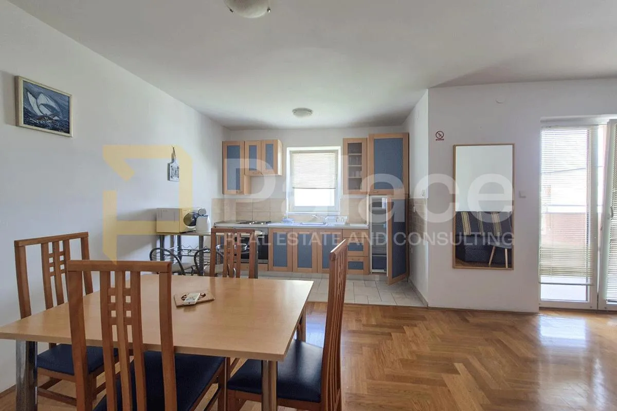 uhodani turistički objekt s 6 apartmana u malinskoj, otok krk - slika 20