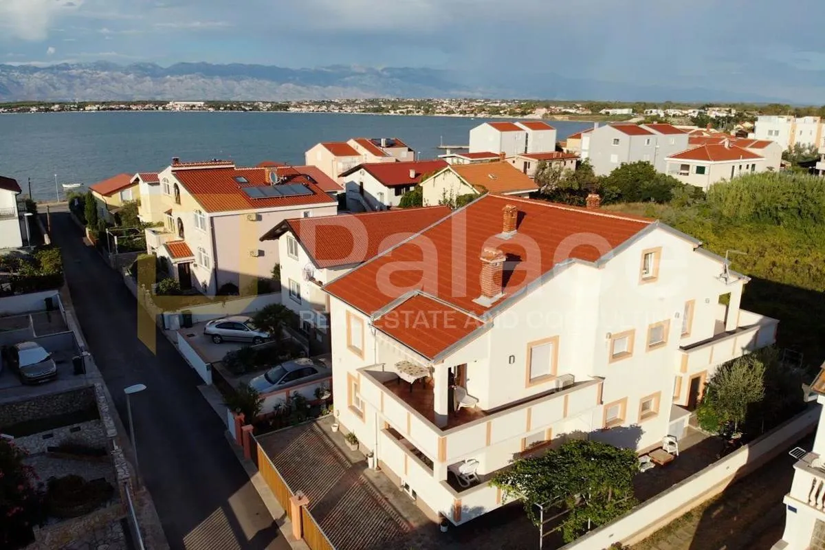 prodaje se predivna apartmanska kuća u ninu - slika 10