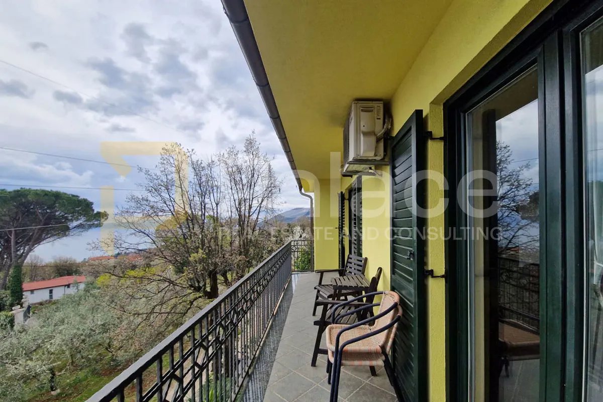 dvosobni stan s pogledom na more – ičići, 97,76 m2 + potkrovlje - slika 13