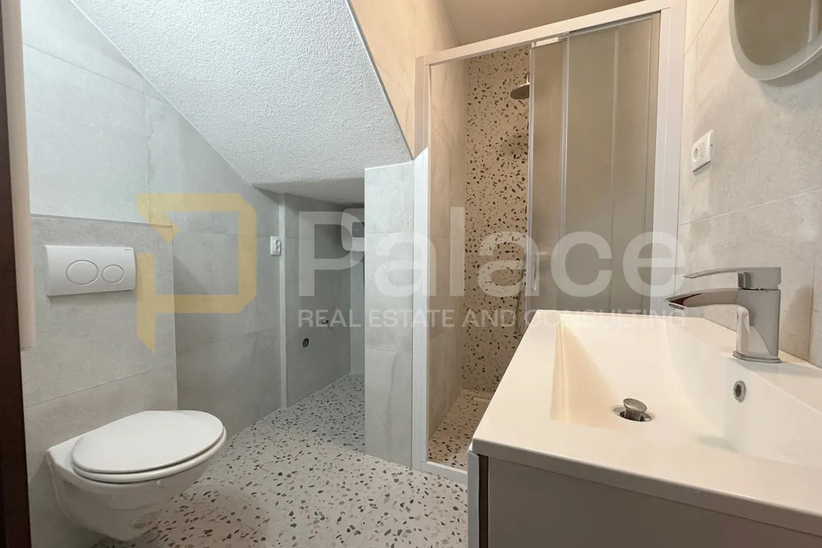 poslovni prostor 50m2 - šibenik - slika 10