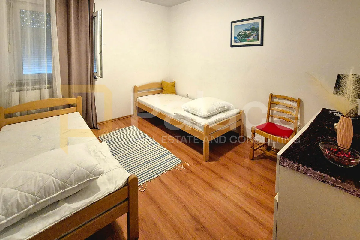 prilika! prodaja samostojeće kuće sa 4 apartmana, 347 m2, pula - slika 6