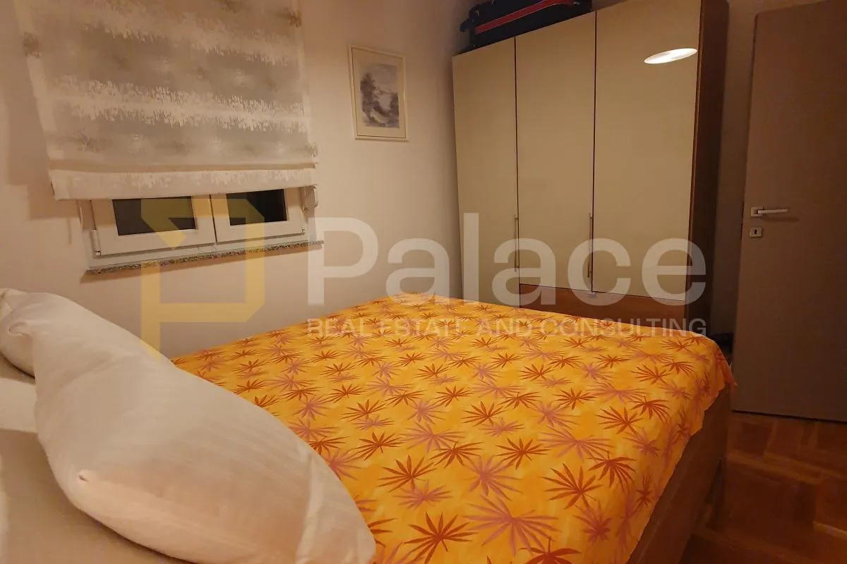 ekskluzivan dvosoban stan s lođom uz more – čiovo, okrug gornji, 62 m2 - slika 13
