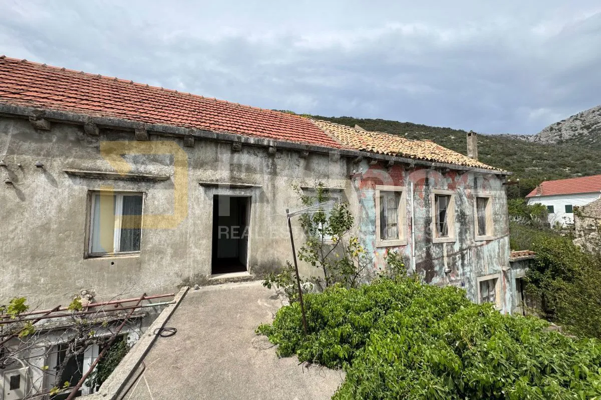 tradicionalna kamena kuća za obnovu s pogledom na more - orebić - slika 4