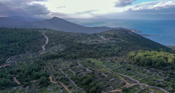 izuzetno zemljište s uvjetima gradnje, 10,560 m², hvar, gdinj - slika 6
