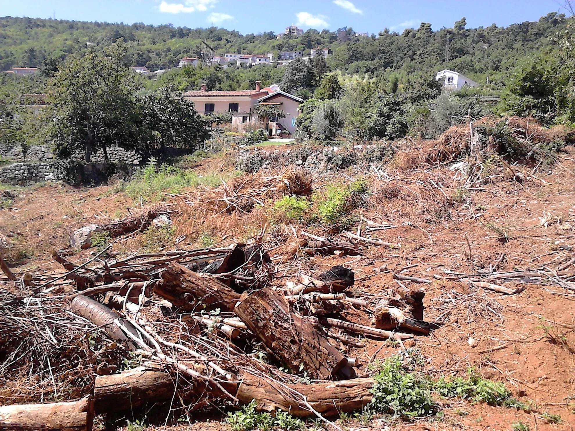 građevinsko zemljište s dozvolom za gradnju, lovran, 964m2 - slika 2