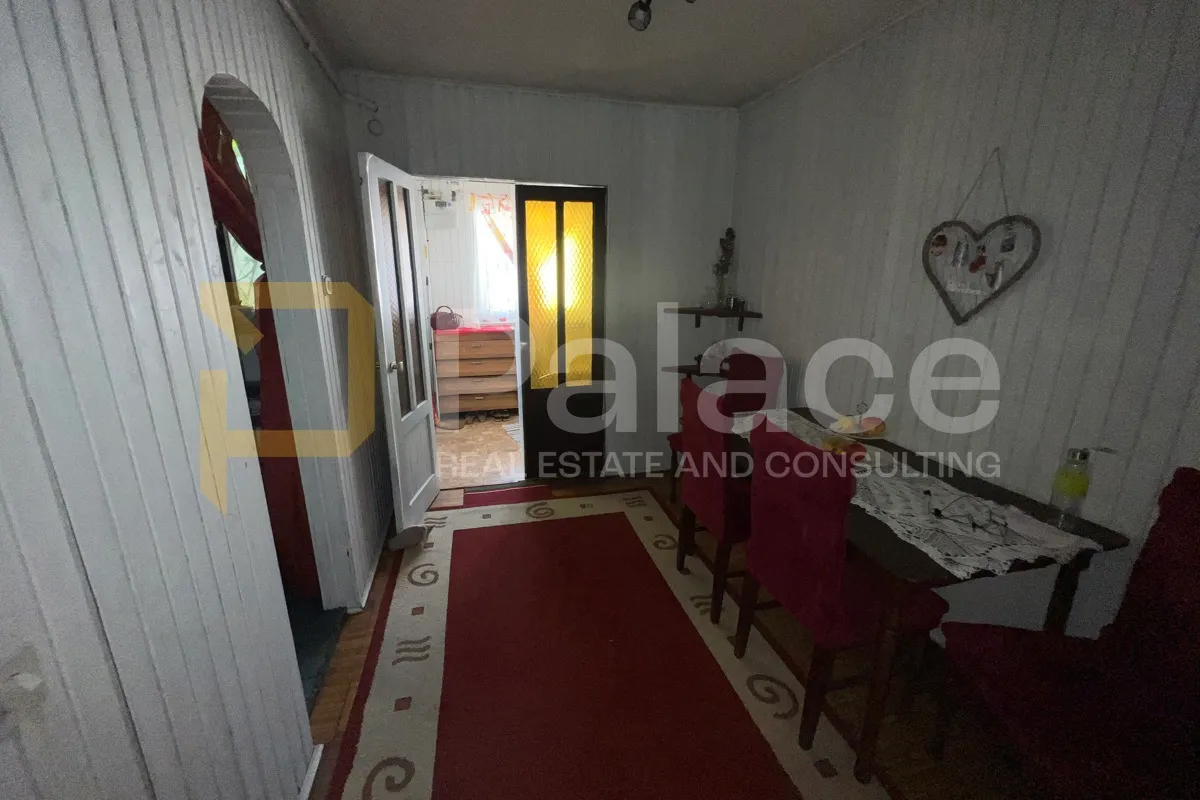zagreb - dubec: kuća sa okućnicom i garažom 230 m2 - slika 13