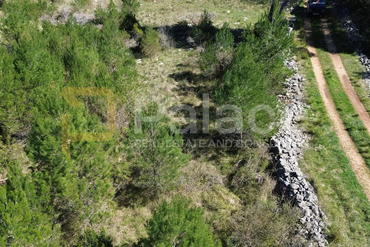 građevinsko zemljište u dubravi kod šibenika - slika 2
