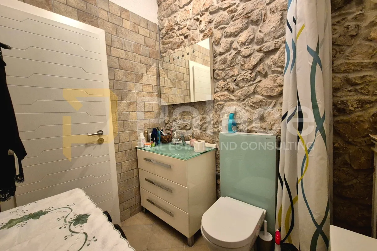 arbanasi : kuća s četiri apartmana - slika 15