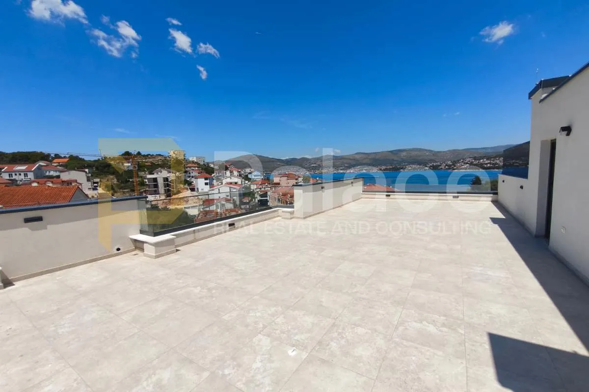 penthouse s pogledom na more - okrug gornji - slika 11