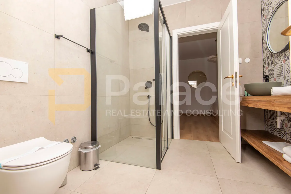luksuzna vila 210m2 - prvi red do jezera - bilice - slika 28