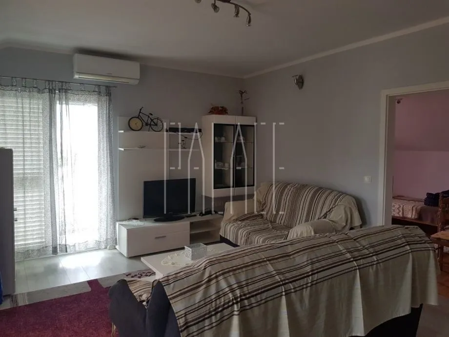kuća: brodarica, katnica, 290.00 m2 (prodaja) - slika 17