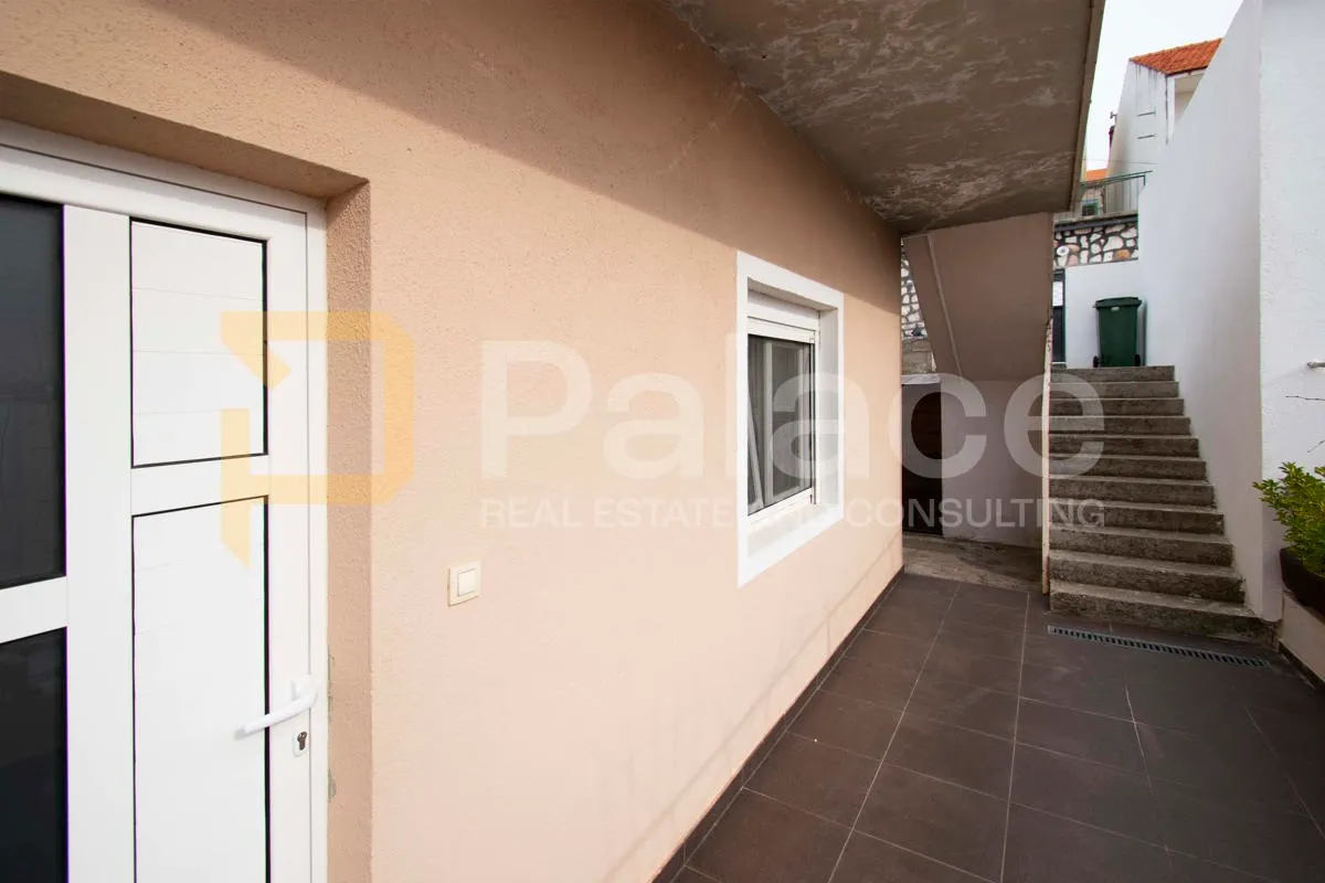 kuća: šibenik, 160.00 m2 - slika 16