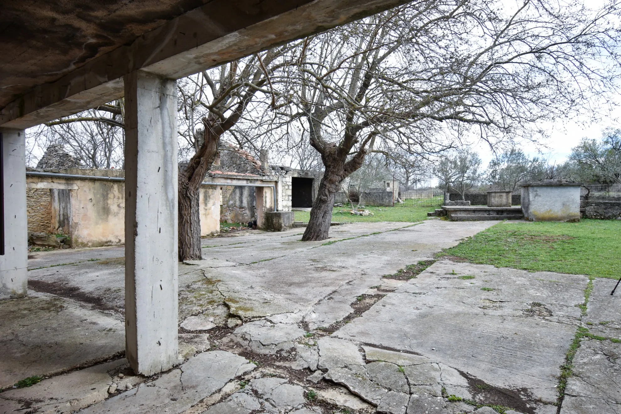 perspektivna kuća s velikim dvorištem: bribir, 150.00 m2 - slika 13