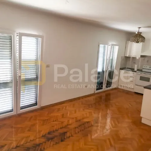 Predivna kuća s velikim potencijalom, Okrug Gornji - 130 m², prilika - Okrug Gornji, Okrug