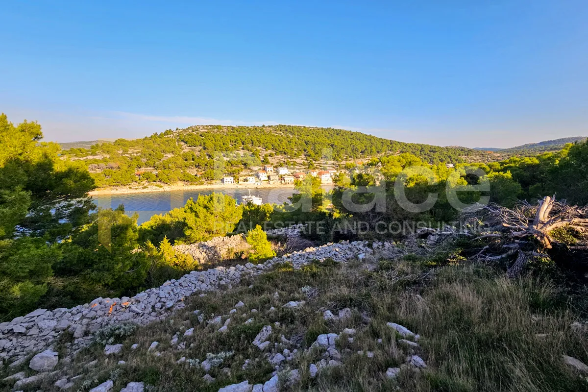 građevinsko zemljište s pogledom na uvalu i more na otoku žirju 702 m2 - slika 8