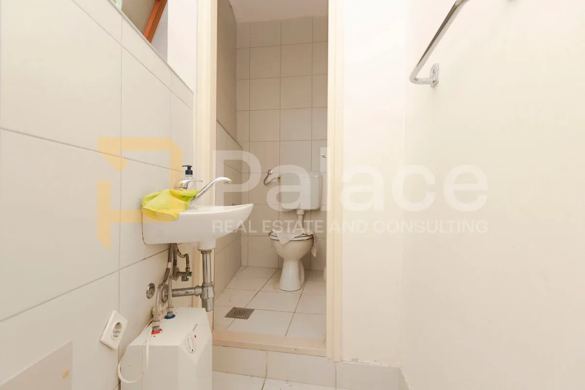 zakup poslovnog prostora 50m2 - šibenik centar - slika 9