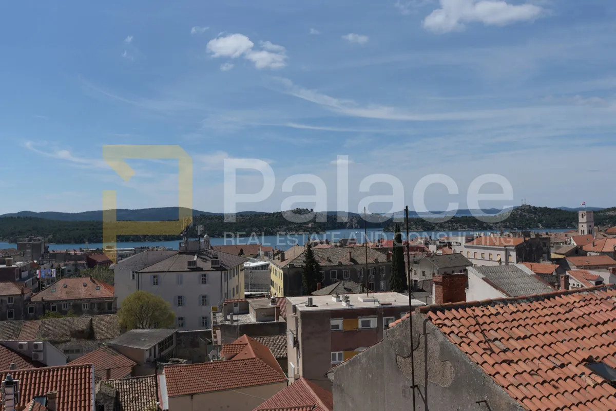stan u potkrovlju s očaravajućim pogledom, varoš - slika 22
