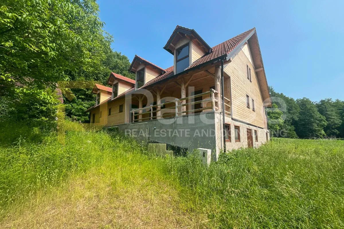 prilika za investiciju - drvena kuća s 4 apartmana, sv. martin na muri - slika 2