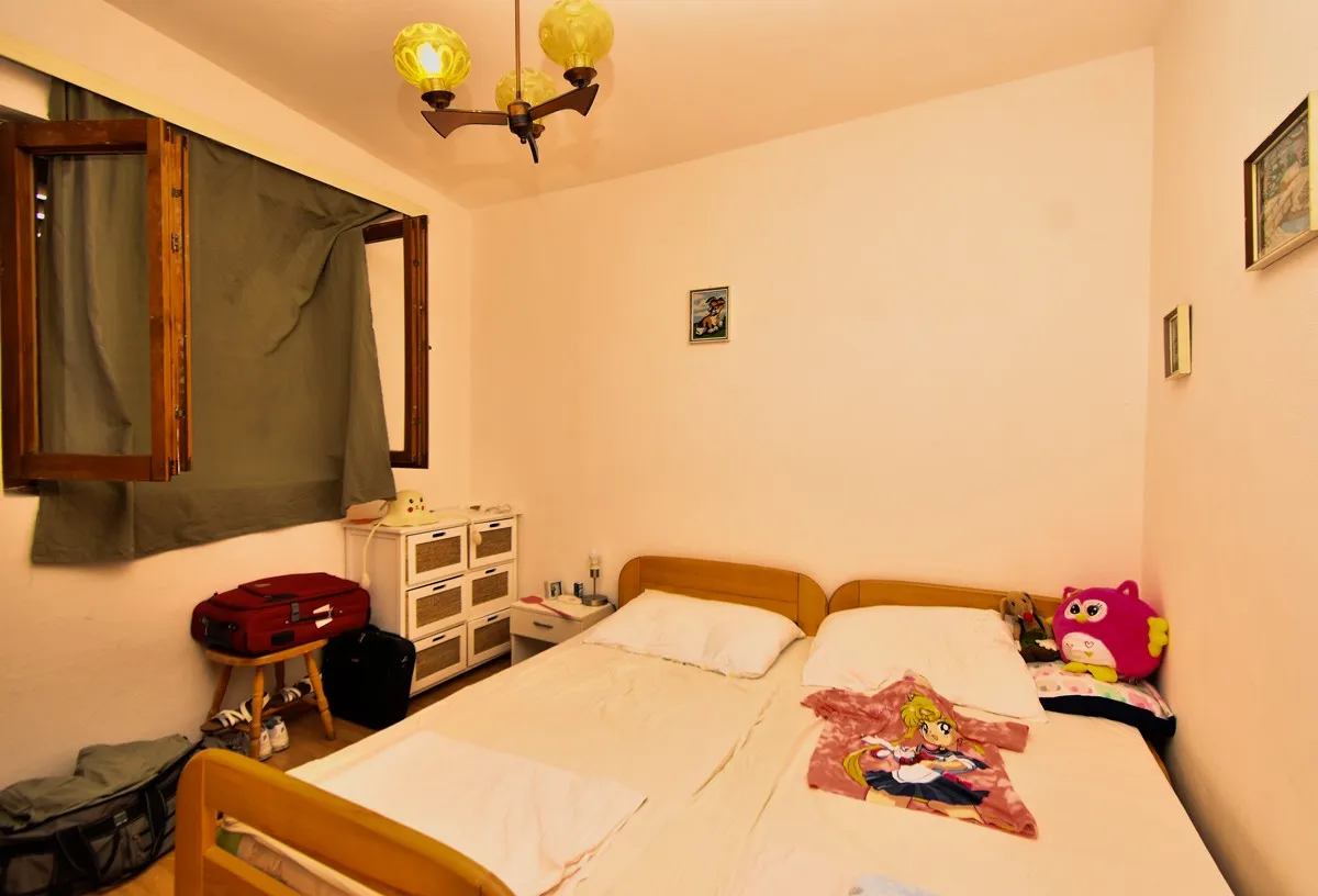 kuća sa dva stana i bazenom, pirovac, 100 m2 - slika 2