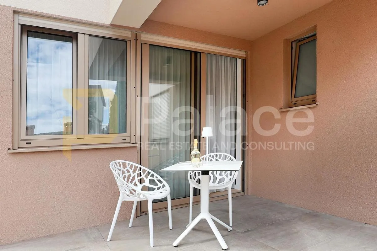 centar opatije – 1s+db s garažom, 1.100 €, dugoročni najam - slika 14