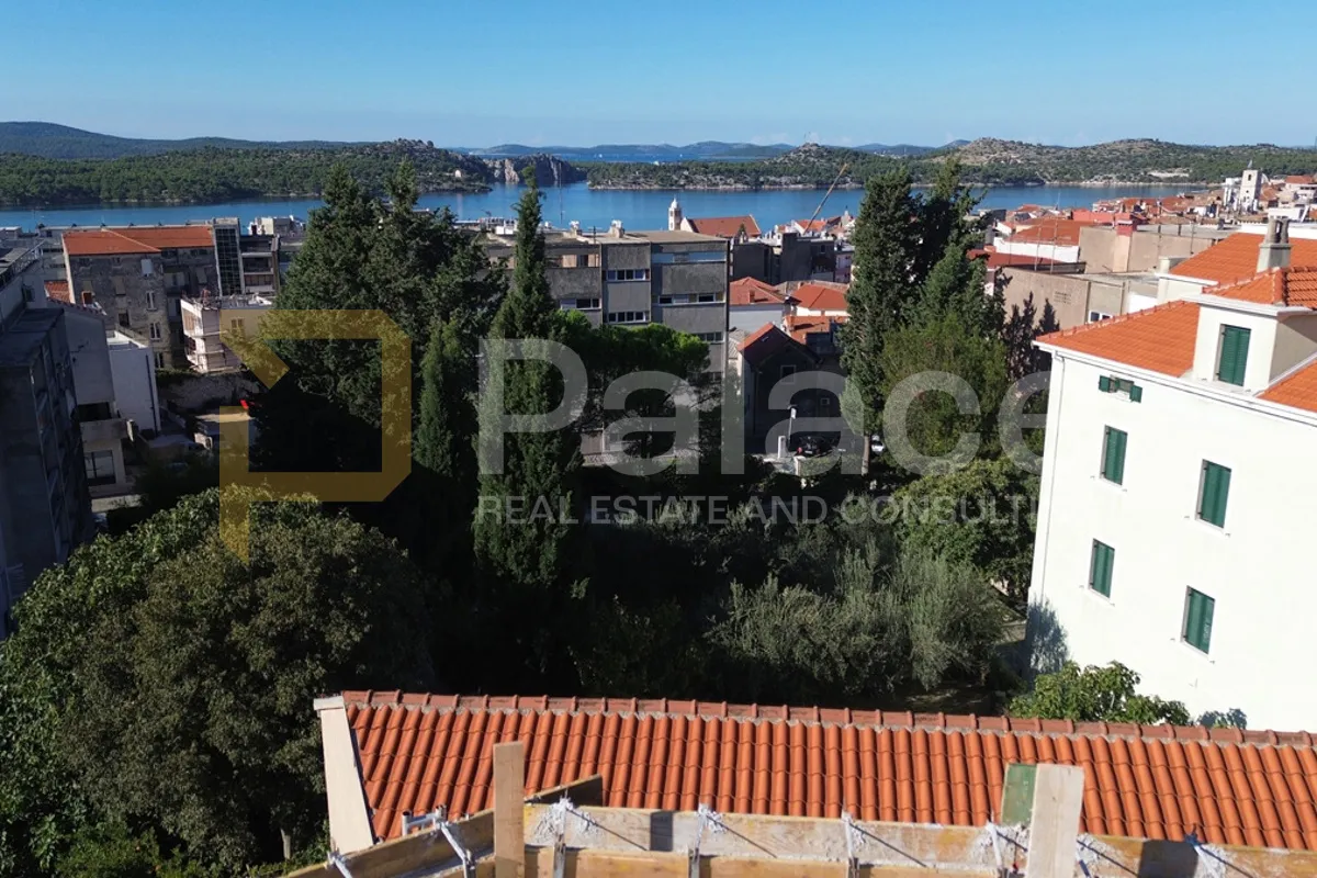 novogradnja predivnog pogleda u samom centru šibenika - slika 3