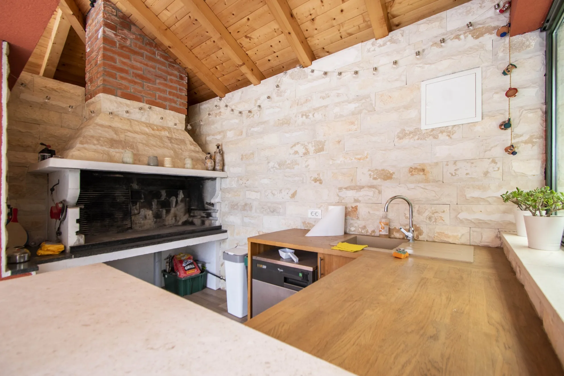 moderno opremljena vila s bazenom, 350 m2, žaborić - slika 3