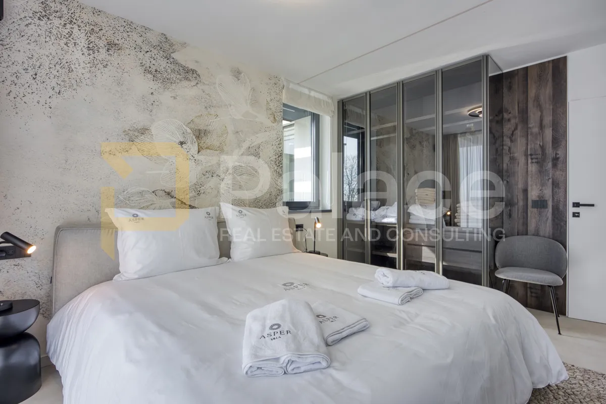 premium vila blizu mora s vrhunskom opremom,pametnim sustavom, bazenom - slika 8