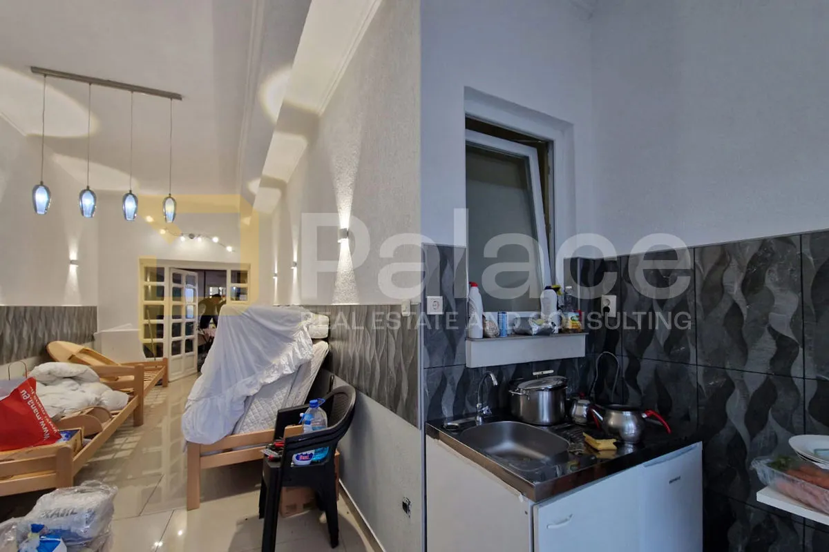 kuća s tri stana i velikom krovnom terasom - sveti kuzam, 181,08 m² - slika 27