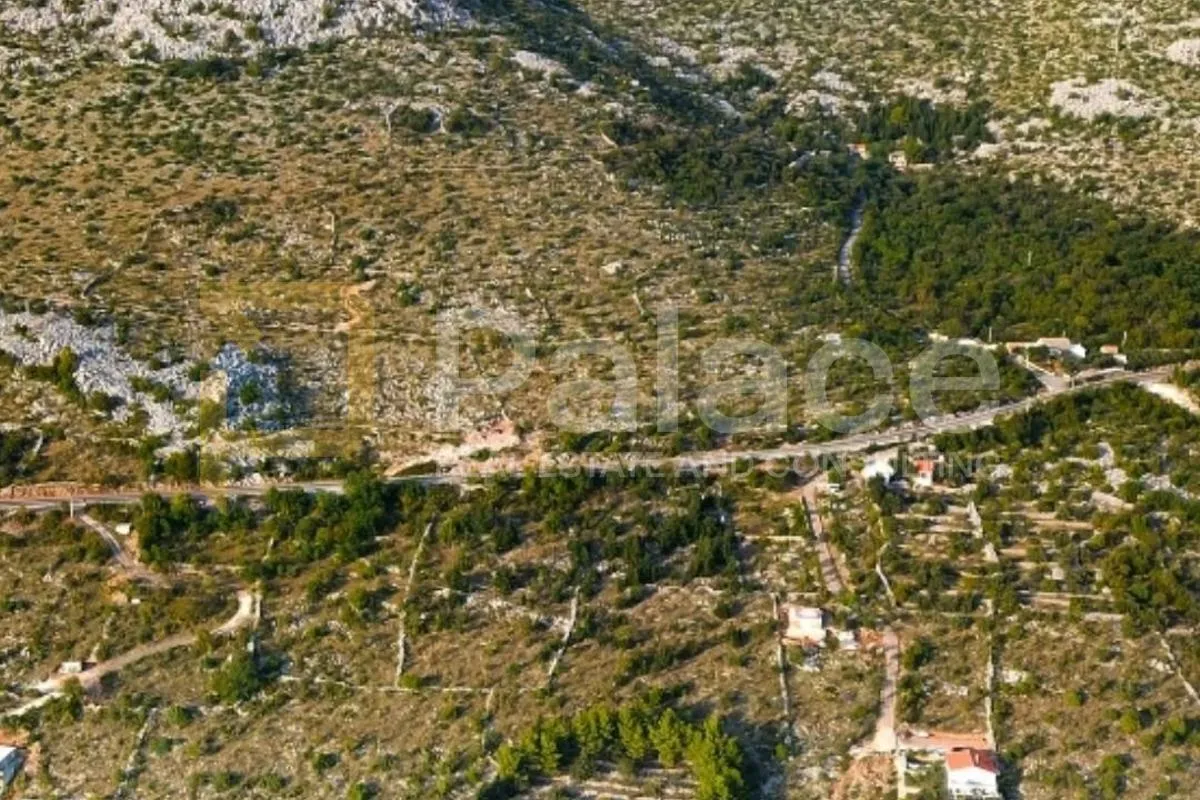na prodaju zemljište, prvi red do mora, općina starigrad - slika 2