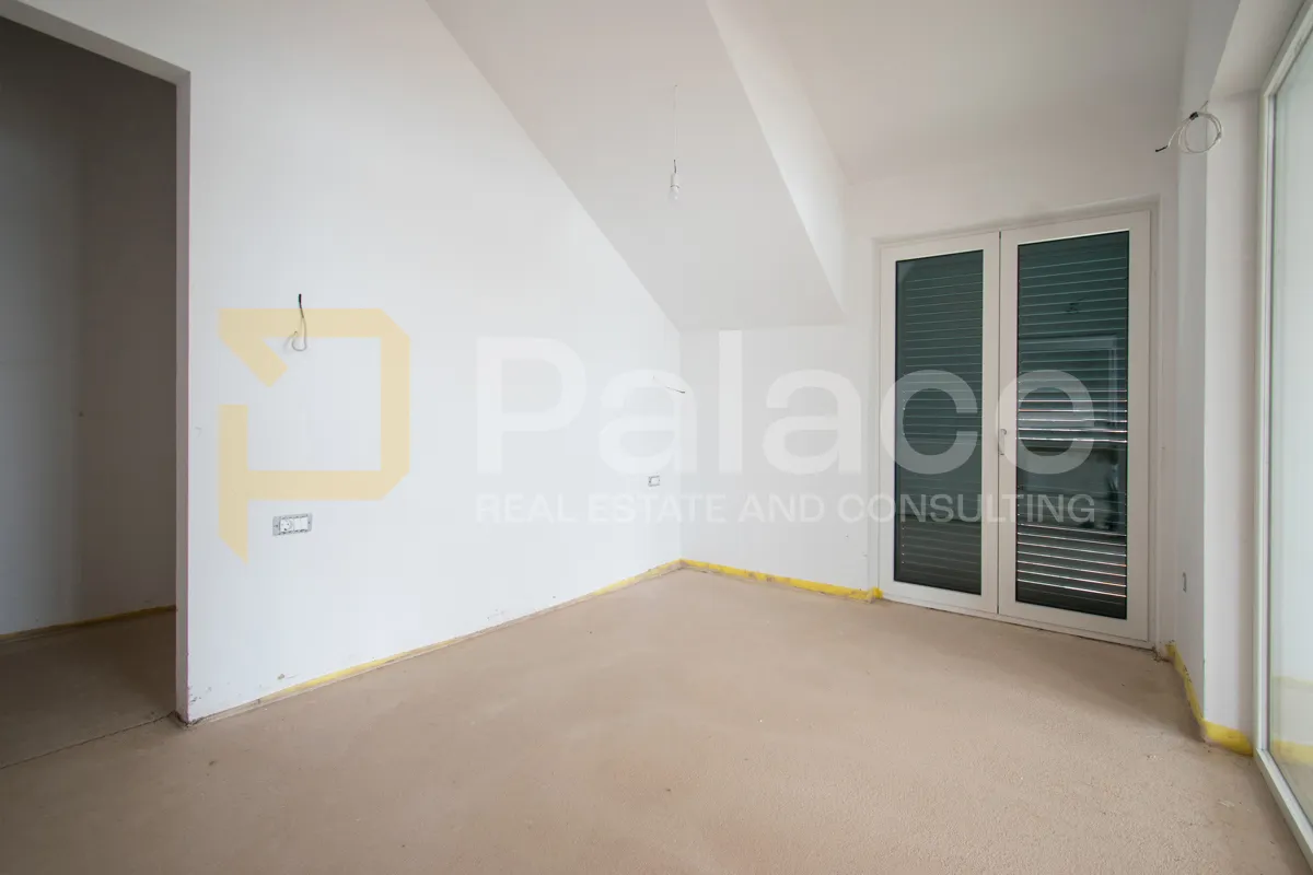 luksuzni penthouse na jedinstvenoj lokaciji u šibeniku sa spektakularnim pogledom na grad - slika 13