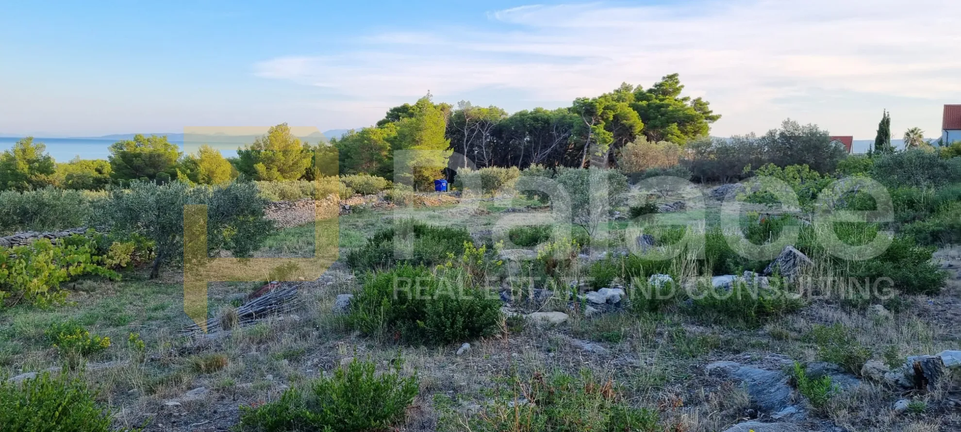 Savršena lokacija, građevinsko zemljište, Sumartin, 240€/m2 - Bol