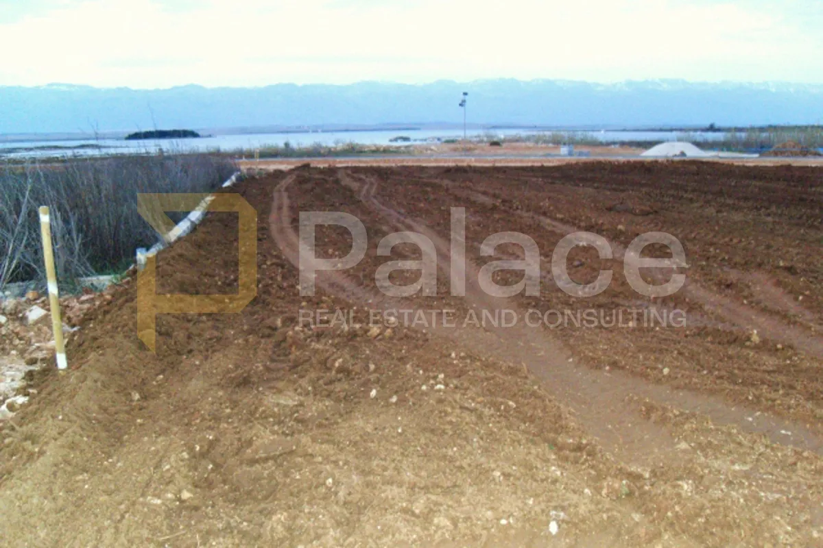 privlaka: građevinsko zemljište 100 m od mora, 1802 m2 - slika 3
