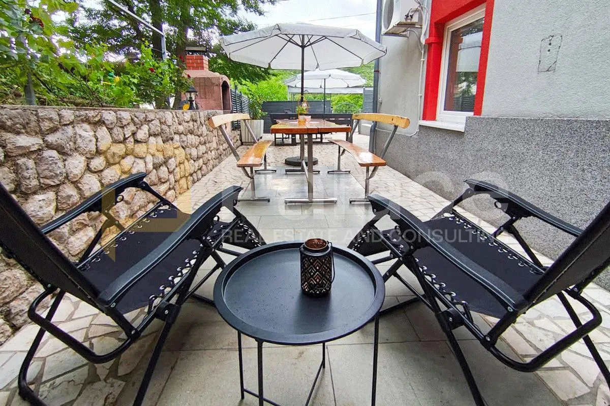 križišće – uhodan turistički najam, kamena kuća 170 m² s bazenom - slika 21