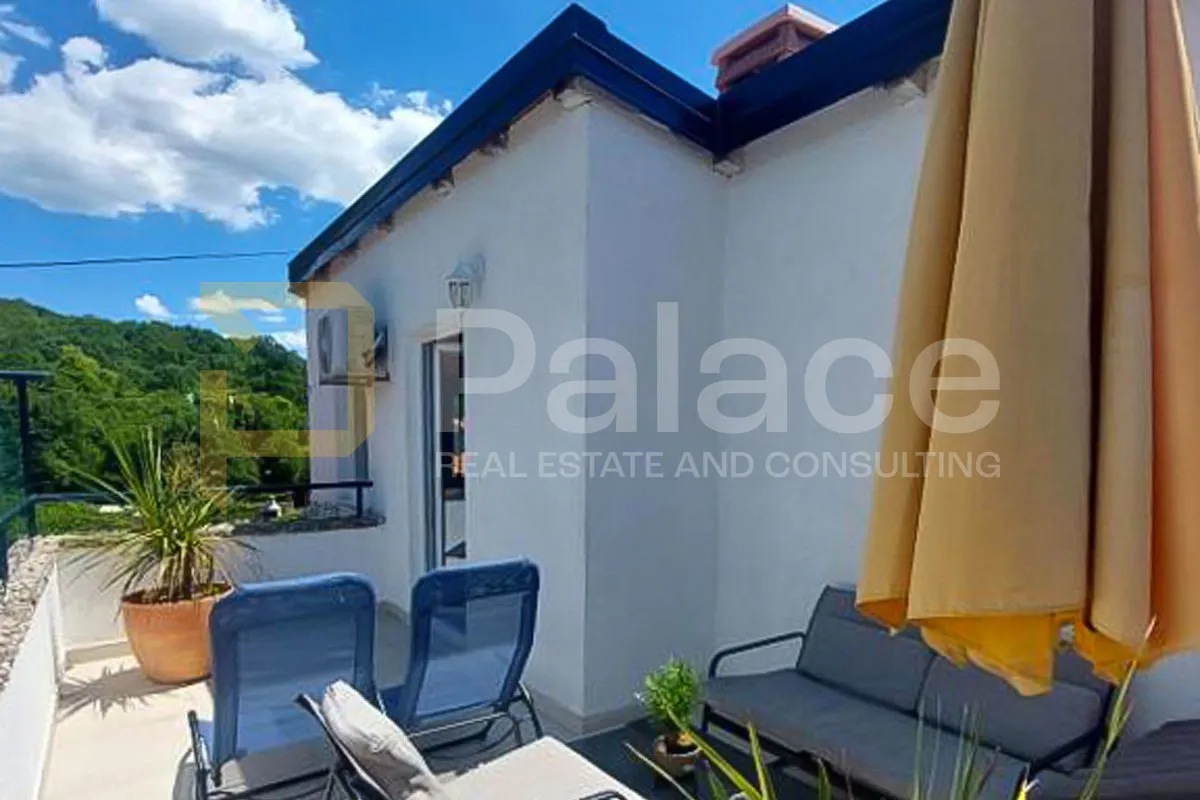 prostrana kuća s 3 stana i poslovnim prostorom - kastav, 370 m² - slika 14