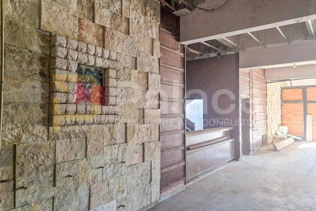 jedinstvena prilika: hotel za renovaciju u centru benkovca - slika 24