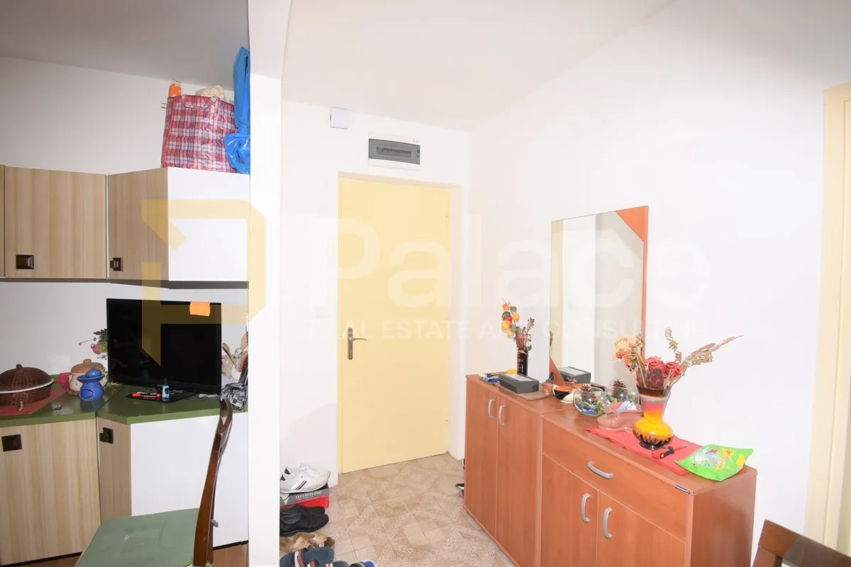 trosoban stan za dugoročan najam radnicima s garažom, šibenik, 70 m2 - slika 5