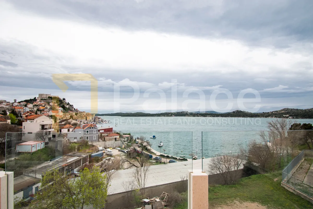 luksuzni penthouse na jedinstvenoj lokaciji u šibeniku sa spektakularnim pogledom na grad - slika 6