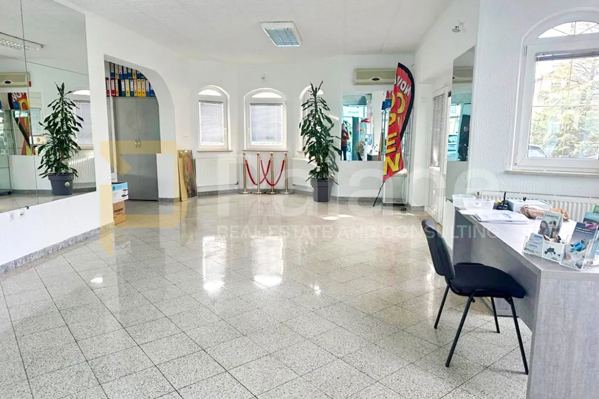 POSLOVNI PROSTOR ZA ZAKUP - Zagreb, Sesvete - Sesvete, Zagreb