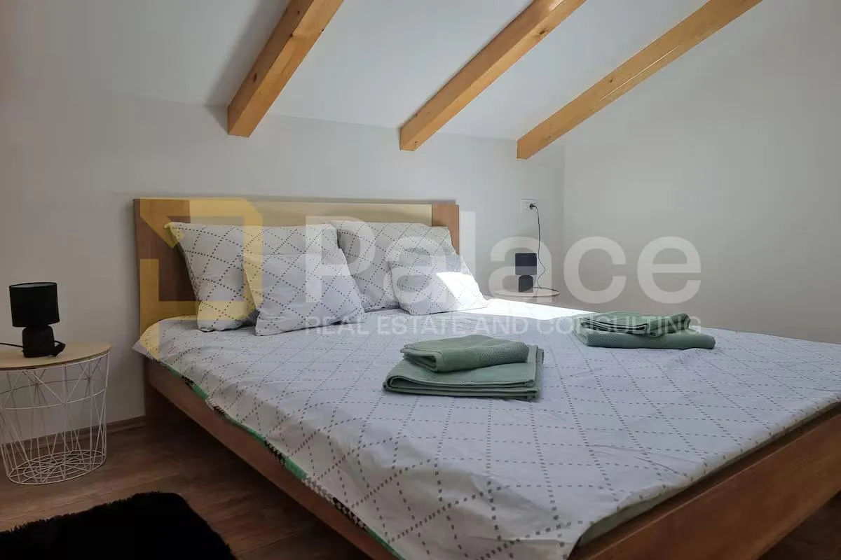volosko – prekrasan 2s+db s terasom | najam 800 € + režije - slika 20