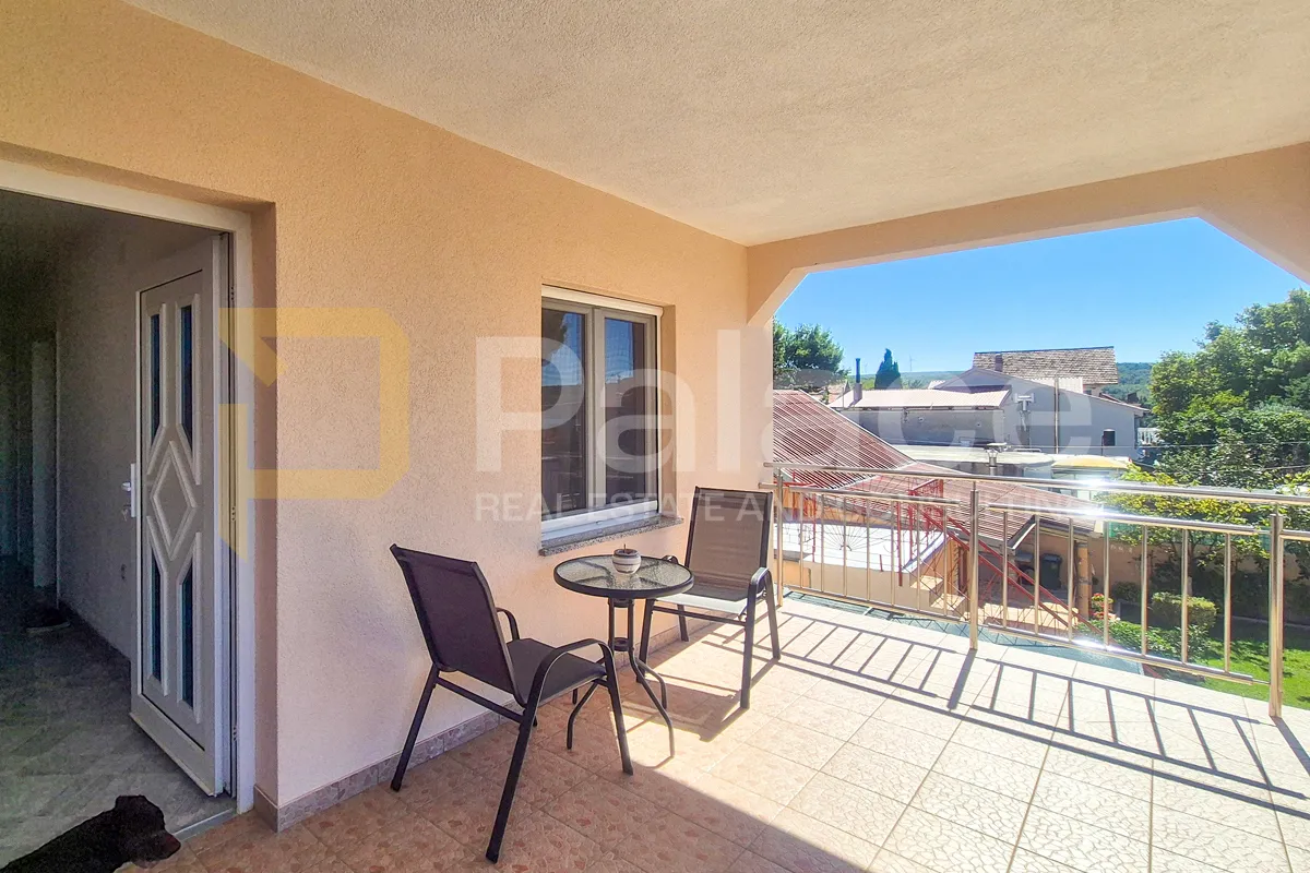 prekrasna samostojeća kuća s pogledom na more, gornji karin 290 m2 - slika 9