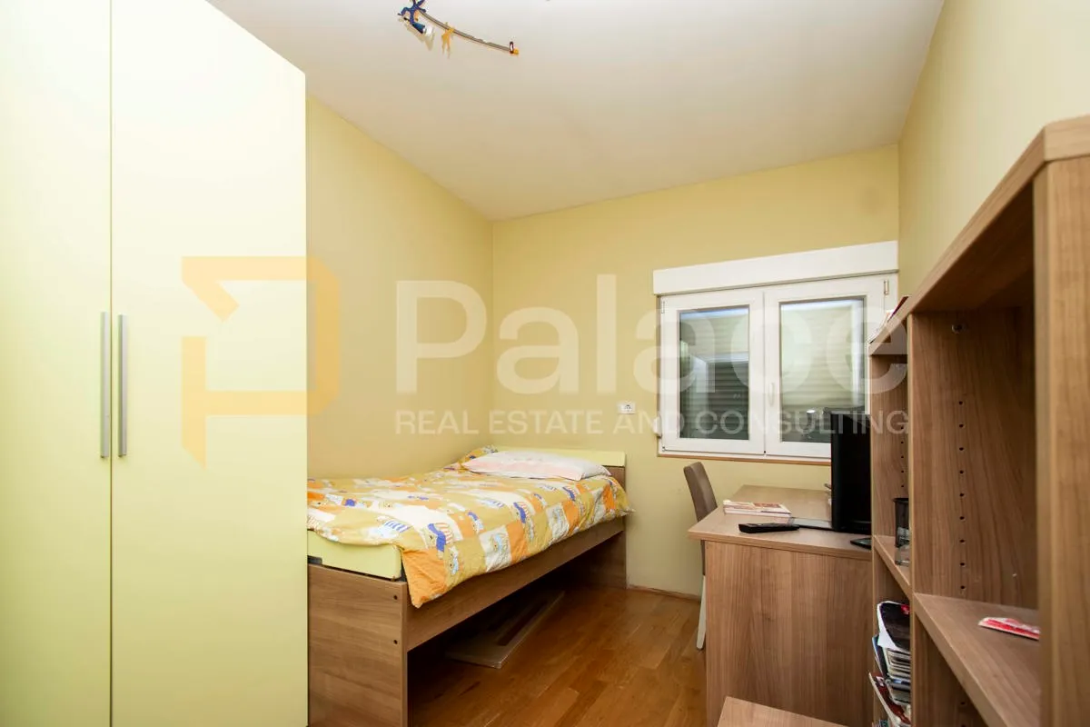 kuća: šibenik, 160.00 m2 - slika 7