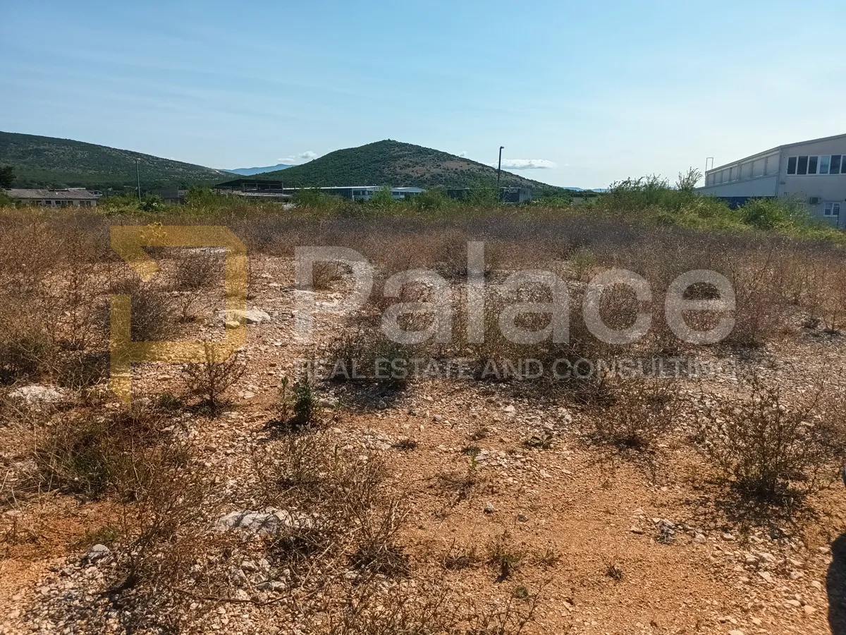 građevno zemljište u poslovnoj zoni, dicmo, 8190 m2 - slika 3