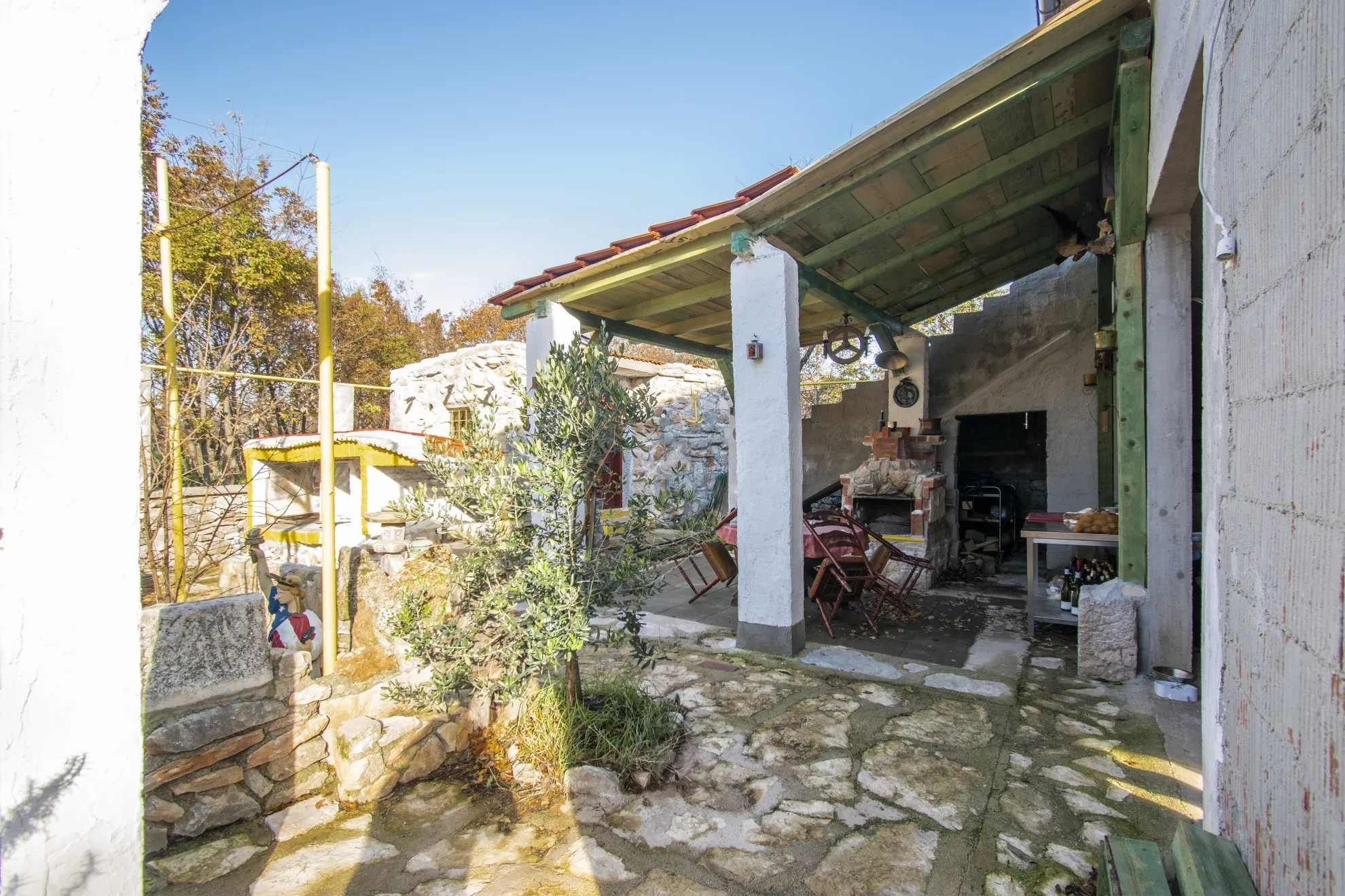 obiteljska kuća s dvorištem, matase, 240 m2 - slika 5